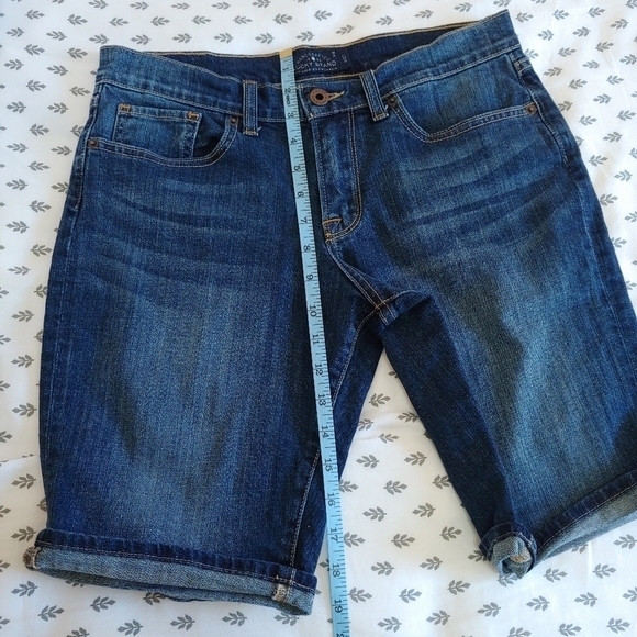LUCKY Brand Bermuda Shorts Size 27 - Picture 7 of 7